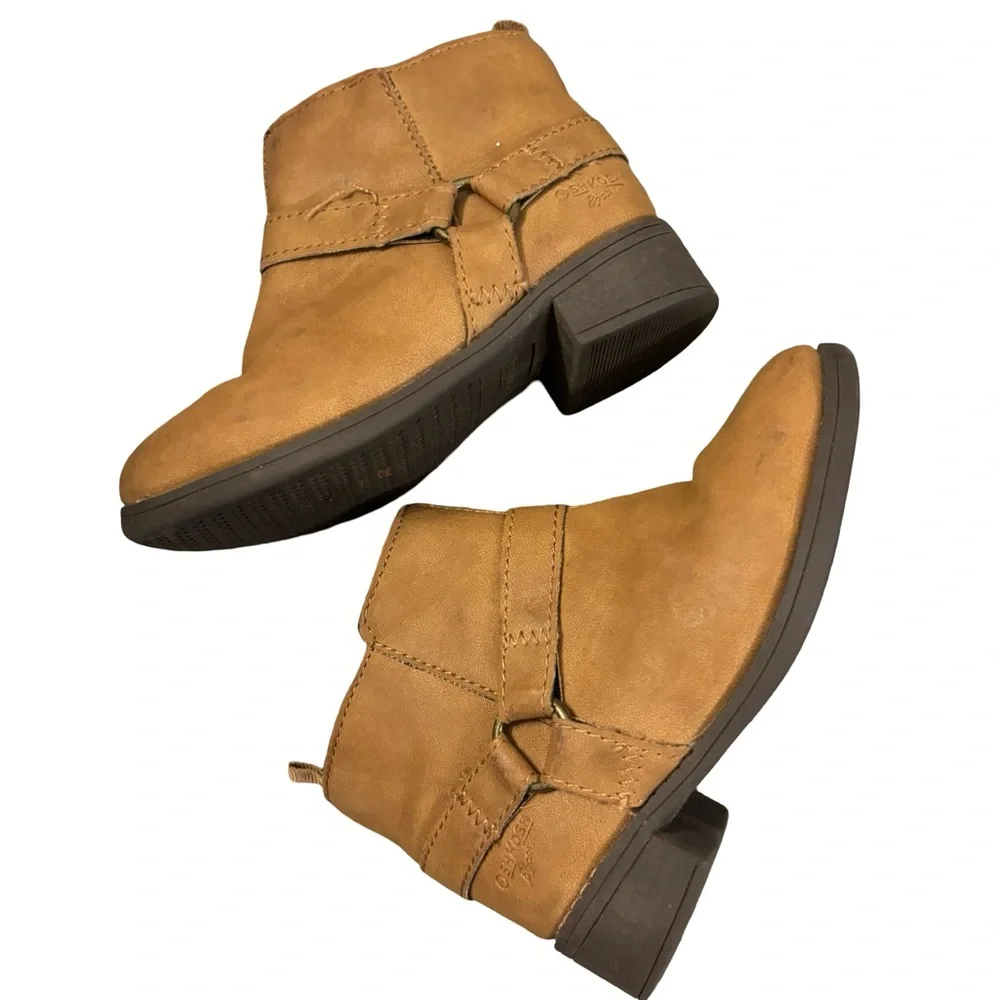 OshKosh B'gosh Little Kids Tan Ankle Booties Size 8M Toddler